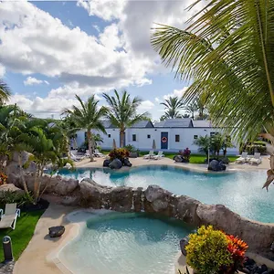 https://r2-romantic-fantasia-suites-adults-only.hotelsfuerteventura.org